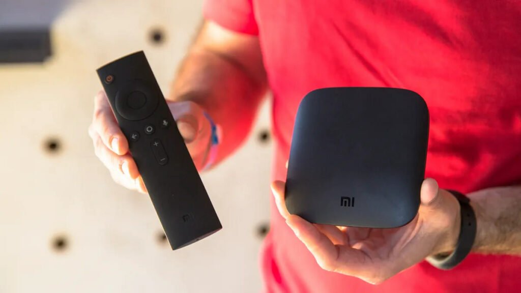 شیائومی Mi Box برای وصل شدن به تلویزیون