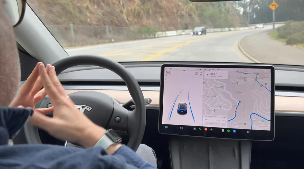 حکم قاضی کالیفرنیا درباره تبلیغات فریبنده خودروهای خودران تسلا