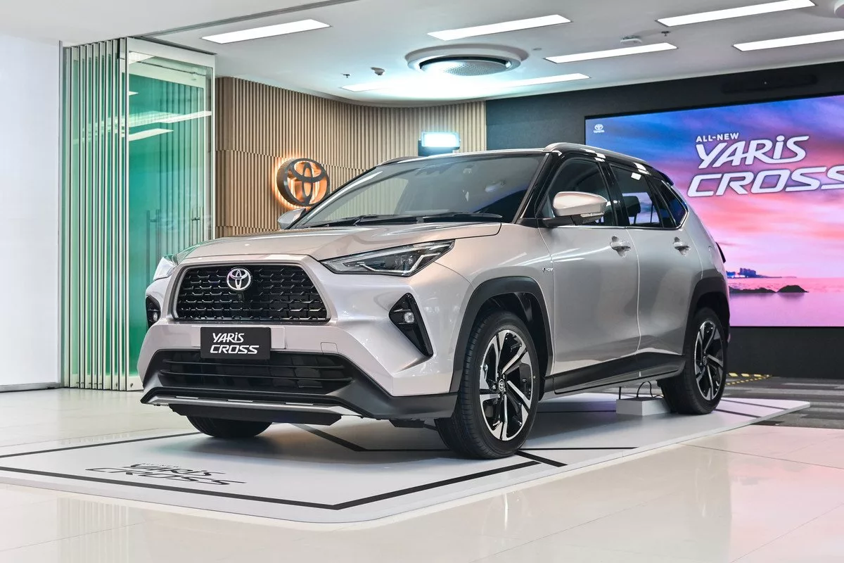 تویوتا یاریس کراس