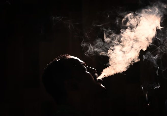 دود سیگار