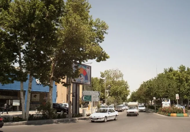 ایران‌خودرو همچنان دست بالاتر را در بازار خودروهای سواری ایران در اختیار دارد