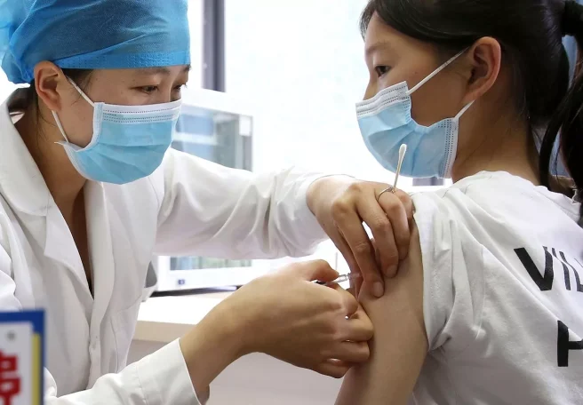 گامی در مبارزه با سرطان دهانه رحم؛ واکسن HPV در چین رایگان می‌شود