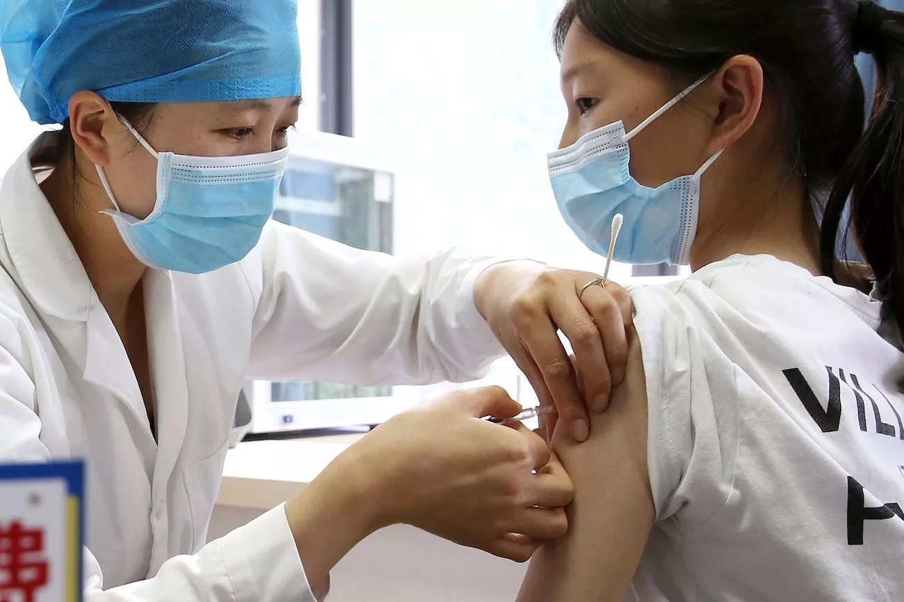 گامی در مبارزه با سرطان دهانه رحم؛ واکسن HPV در چین رایگان می‌شود