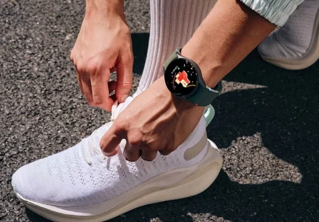 سامسونگ آپدیت پایدار One UI 8 Watch را برای گلکسی واچ 7 عرضه کرد