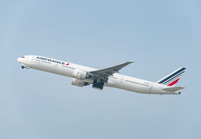 پرواز پرحاشیه؛ کابین داغ شد و خلبان تصمیم گرفت به مبدأ برگردد