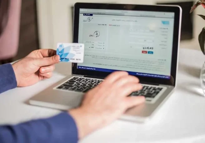 همه چیز درباره ثبت کارت در سامانه شاپرک؛ آموزش ثبت از طریق برنامه آپ، ایوا و 724