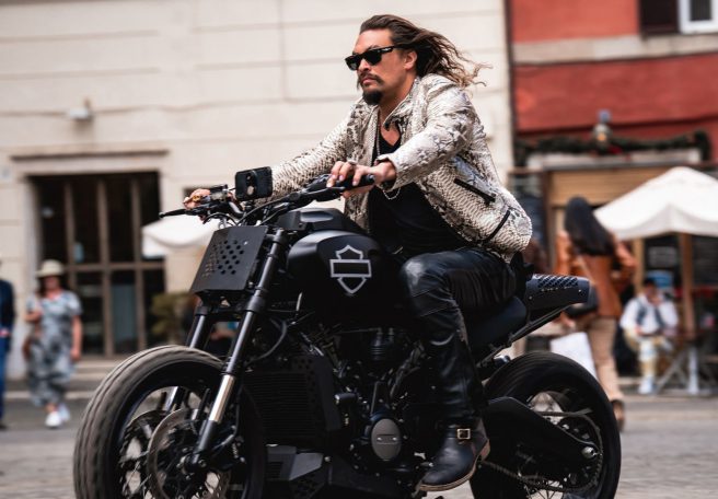 جیسون موموآ در سریال جدید خالق Sons of Anarchy پا به دنیای موتورسواران می‌گذارد