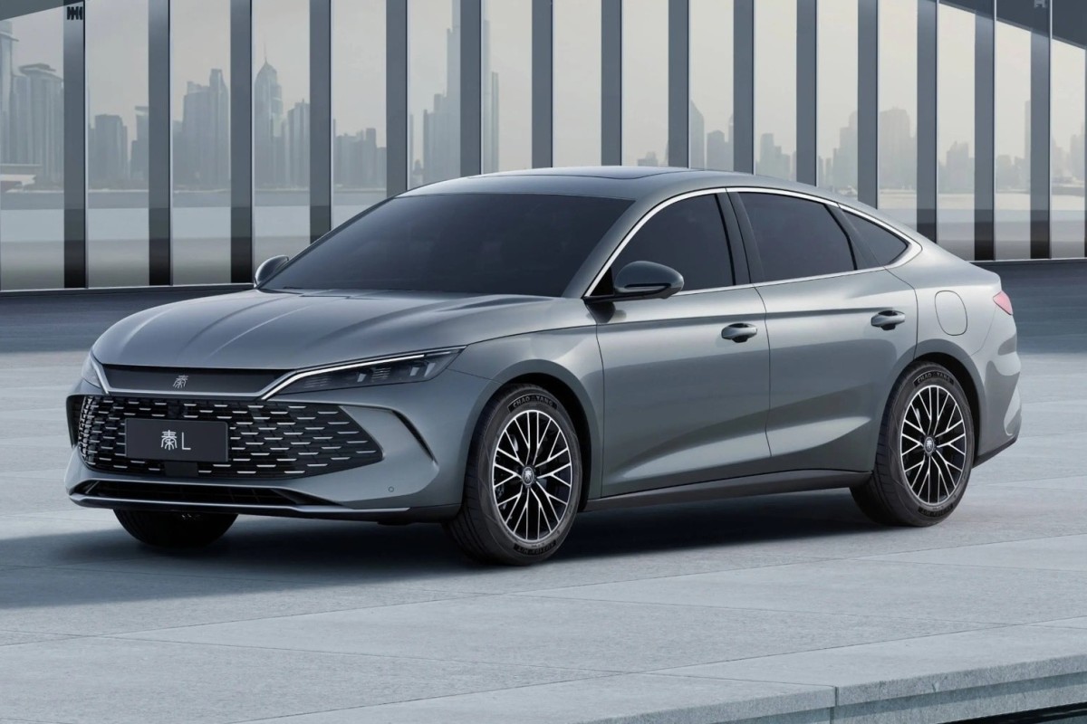 «چشم خدا» در جادههای ایران؛ ماشین معروف چینی وارد کشور میشود