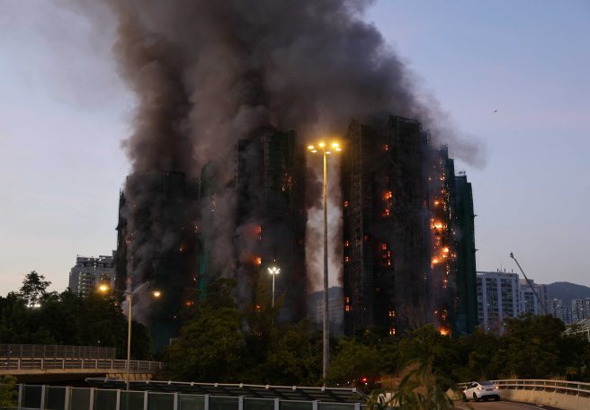 اپل به کمک قربانیان آتش‌سوزی هنگ کنگ می‌رود