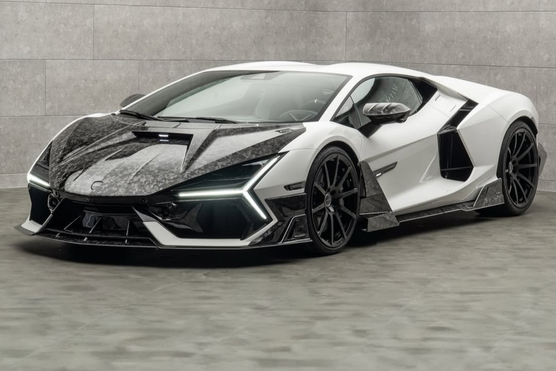 تیونر ایرانی‌تبار، لامبورگینی روئلتو را به هیولای ۱۰۷۰ اسب بخاری تبدیل کرد