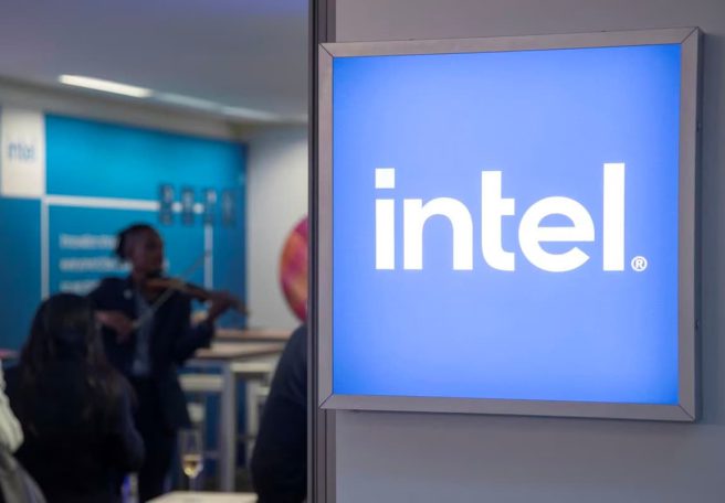 چرخش غافلگیرکننده اپل؛ تولید برخی از تراشه‌های مک به اینتل سپرده می‌شود؟