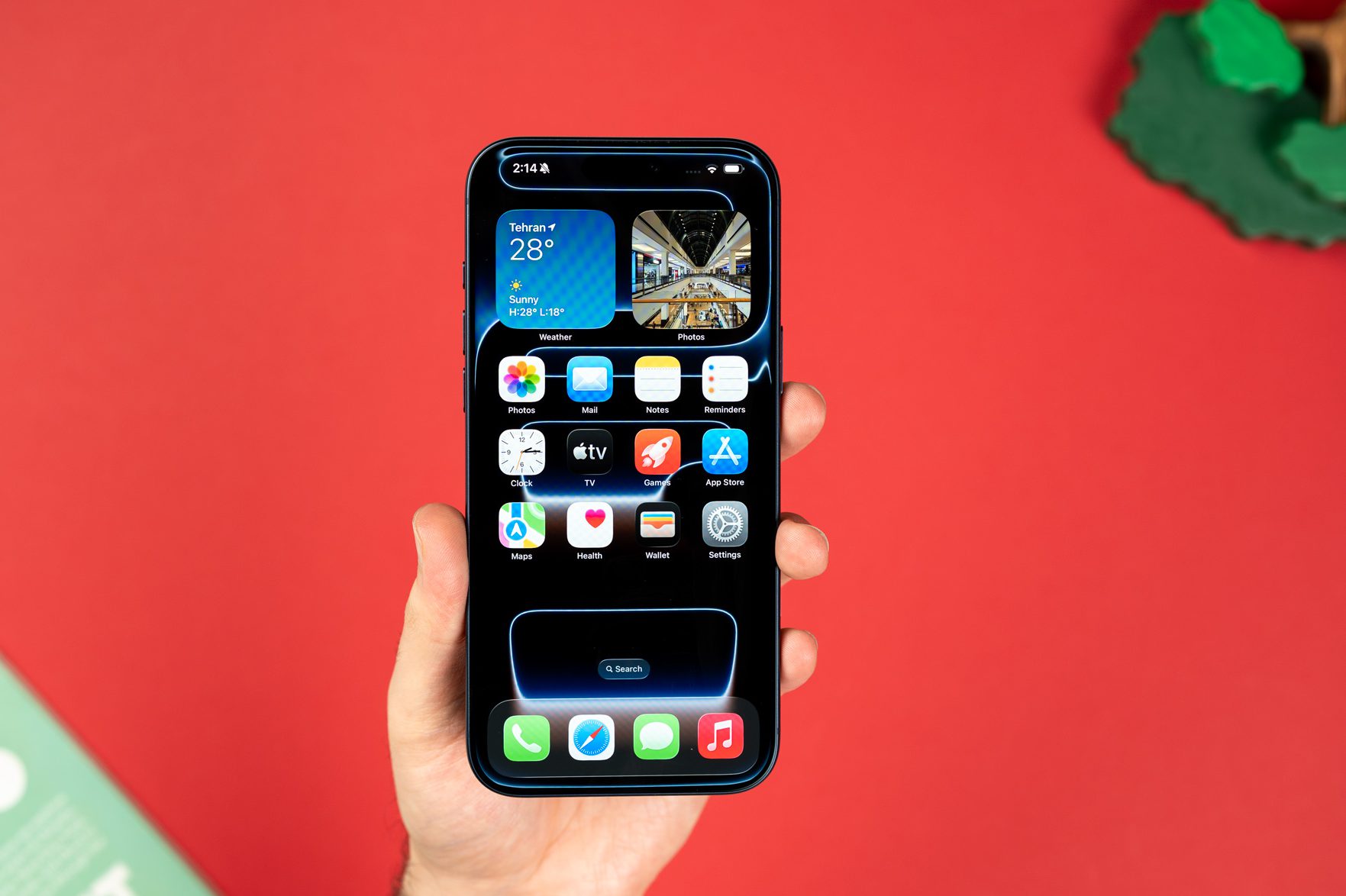 رنگبندی احتمالی آیفون ۱۸ پرو لو رفت؛ خودنمایی رنگ بنفش و قرمز