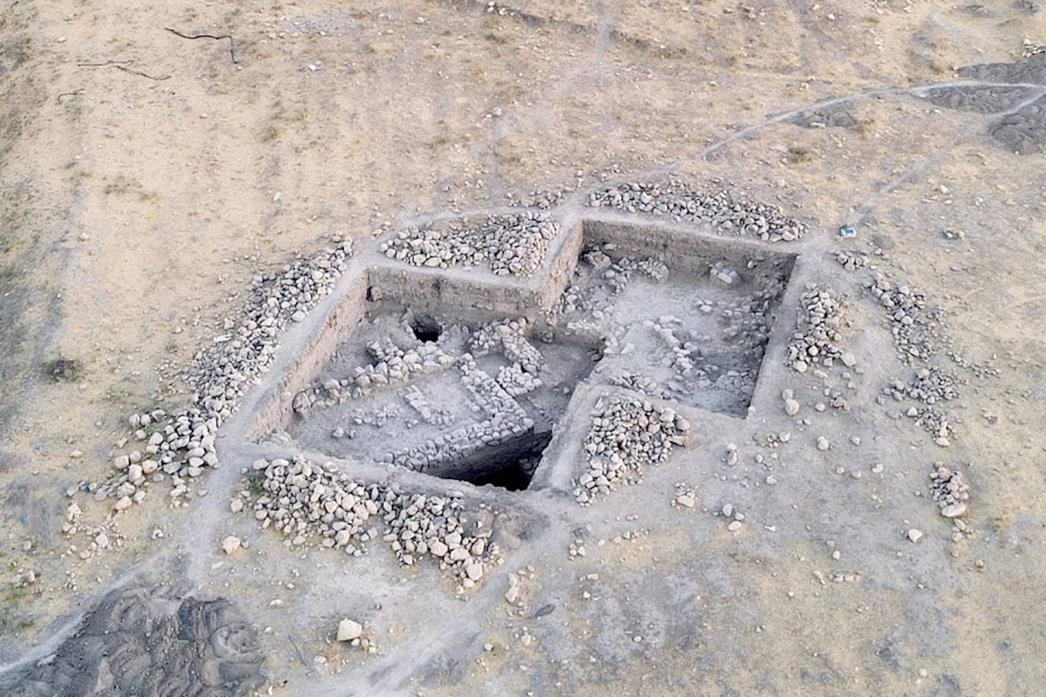 کشف بقایای یکی از نخستین معابد دنیا با قدمت ۵هزار سال در دامنههای زاگرس عراق