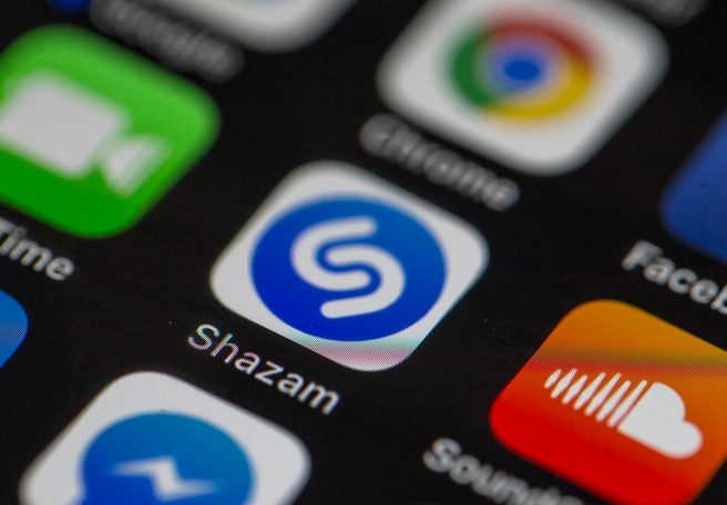 شازم، نرم‌افزار تشخیص آهنگ آیفون، شیشه‌ای شد