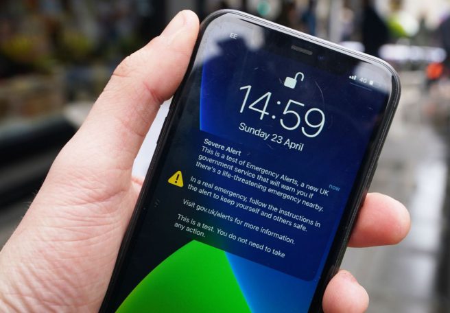 سازمان پدافند غیر عامل: پیام هشدار روز جمعه روی موبایل‌تان یک رزمایش است، نترسید