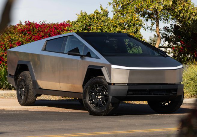 مهندس ارشد سایبرتراک پس از ۸ سال تسلا را ترک می‌کند