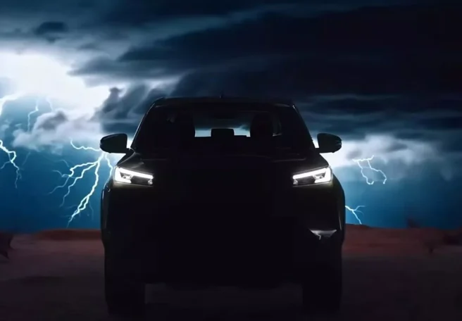 تویوتا نخستین تصاویر از نسل جدید هایلوکس را منتشر کرد + عکس