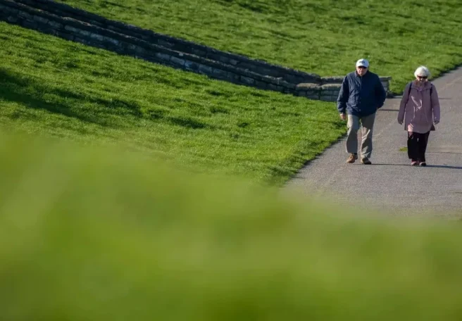 روزانه 3000 قدم پیاده‌روی می‌تواند پیشرفت بیماری آلزایمر را آهسته کند