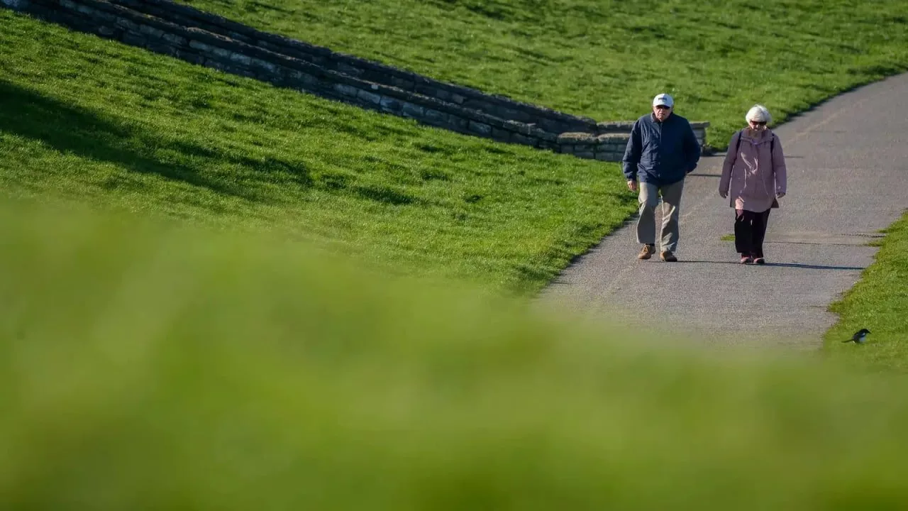 روزانه 3000 قدم پیاده‌روی می‌تواند پیشرفت بیماری آلزایمر را آهسته کند