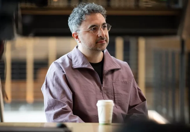 مدیر هوش مصنوعی مایکروسافت: هدف شرکت‌ها نباید دستیابی به ابرهوش مصنوعی باشد