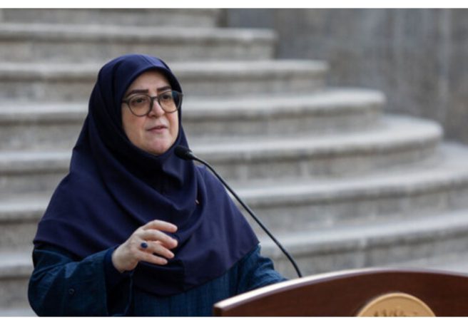 کار دانشگاه زمین مانده بود، یوتیوب را برای‌شان باز کردیم