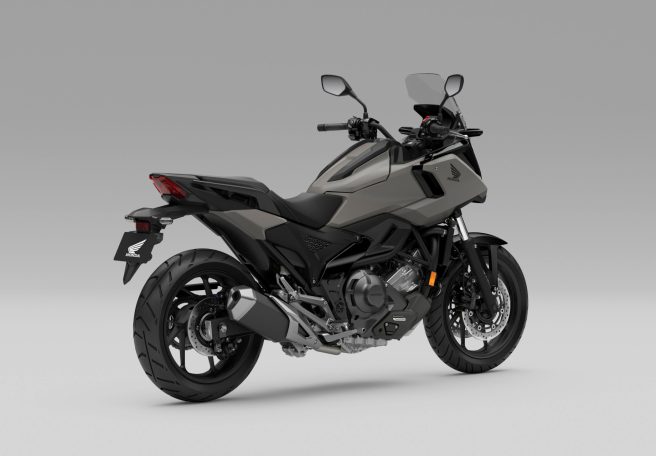 مدل ۲۰۲۶ موتورسیکلت معروف هوندا رونمایی شد