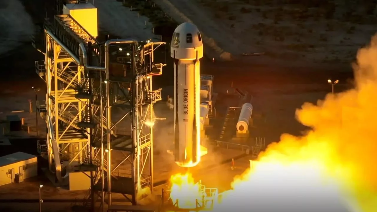 اسپیس‌ایکس: فضاپیمای چینی از فاصله خطرناک 200 متری ماهواره استارلینک عبور کرده است