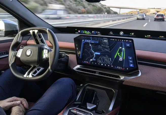 بی‌ ام‌ و در عرضه خودروهای خودران عجله نخواهد کرد