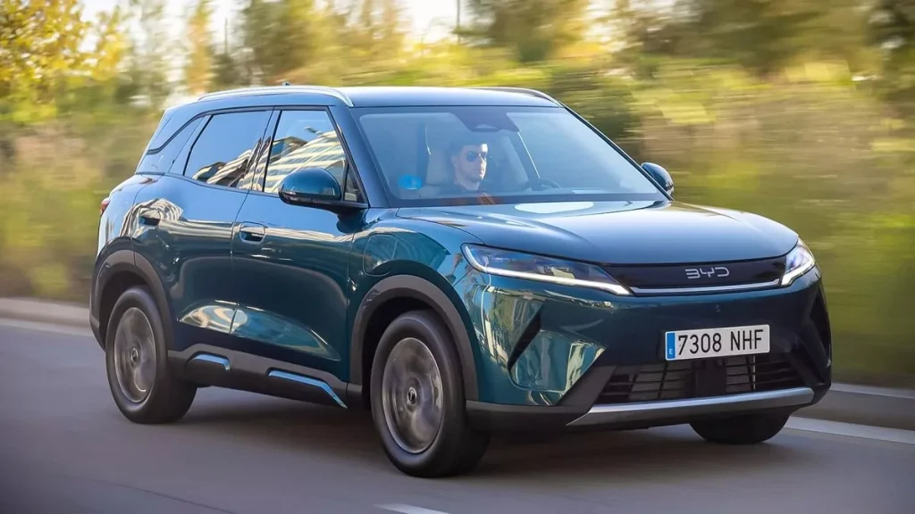 صنعت خودروسازی چین هر ماه بیش از هفت خودرو جدید معرفی میکند