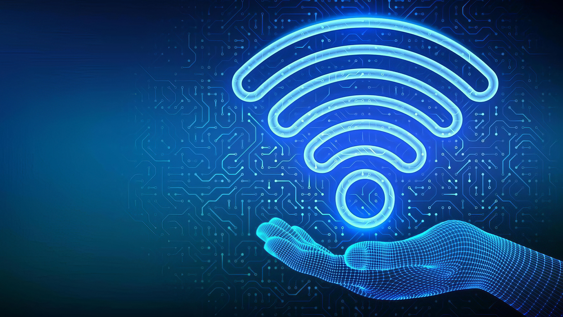 عذرخواهی معاون اجرایی ریاست جمهوری از مردم؛ اینترنت باید وصل شود