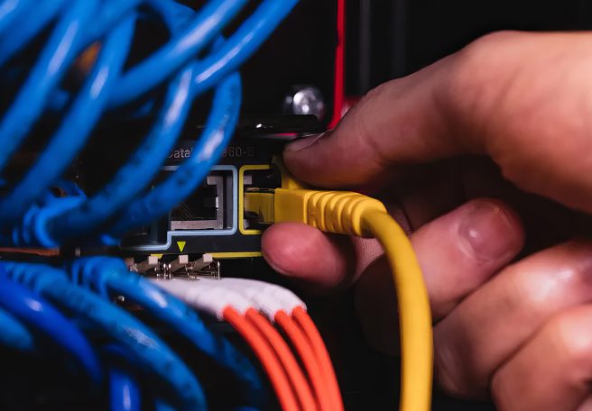 توضیحات مدیرعامل شرکت ارتباطات زیرساخت در رابطه با رفع «مشکل» اینترنت تا فردا