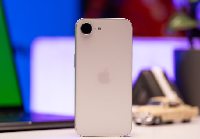 مدل جدید آیفون «خیلی زود» رونمایی می‌شود