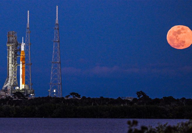 بازگشت به ماه؛ ماموریت تاریخی آرتمیس ۲ احتمالاً ۱۵ اسفند پرتاب می‌شود