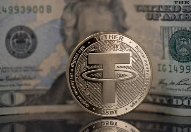 معاملات پر نوسان تتر؛ از ۱۶۸ هزار تومان تا ۱۷۵ هزار تومان