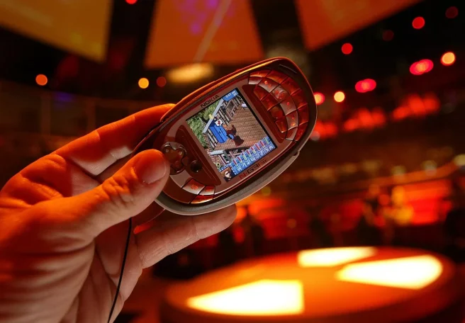 نوکیا N-Gage و سندروم تاکو؛ کالبدشکافی جسورانه‌ترین و عجیب‌ترین شکست تاریخ موبایل