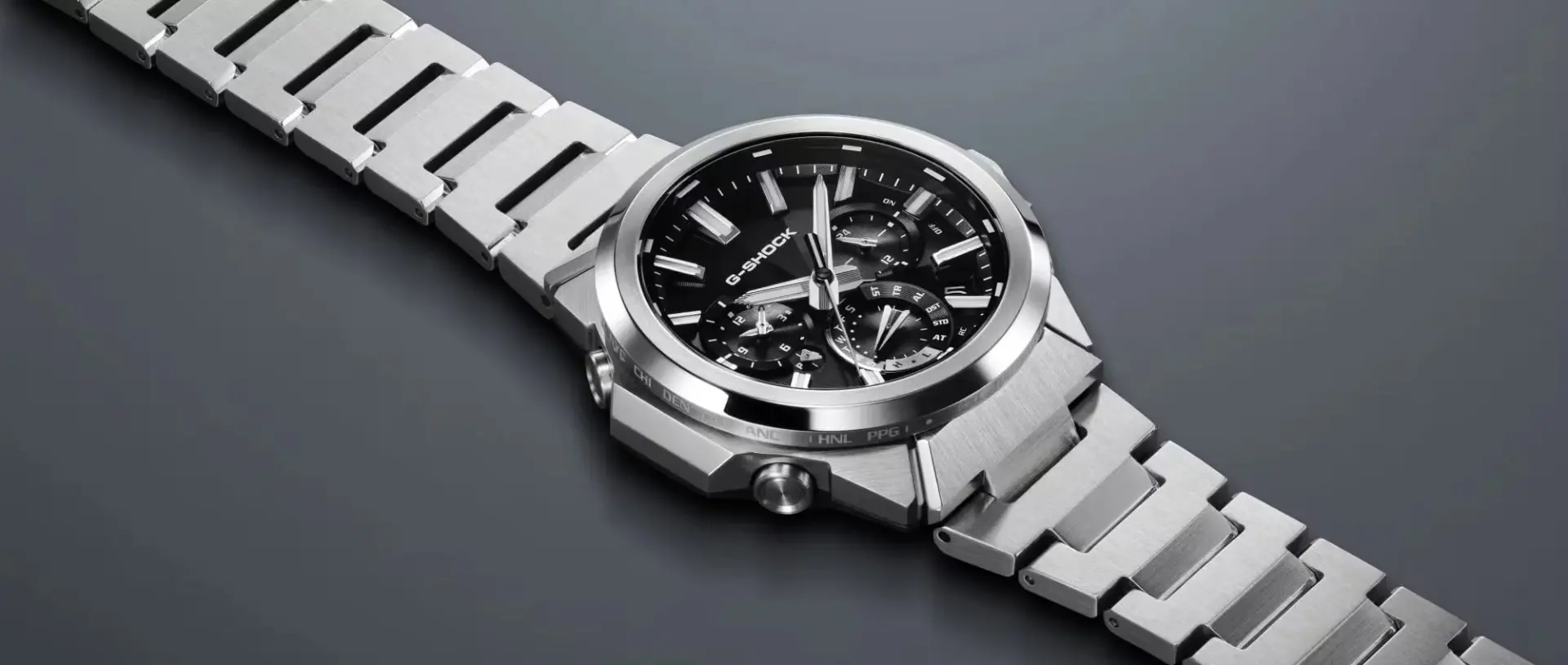 ساعت مچی کاسیو (Casio) مدل جی‌استیل (G-Steel) با بند استیل و صفحه مشکی